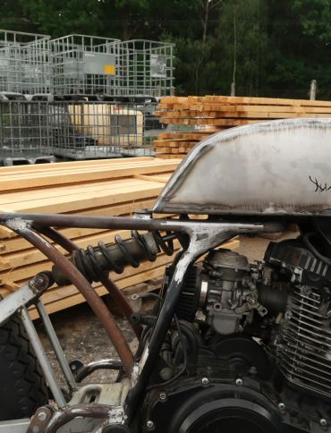 Foto k článku YAMAHA XS 400