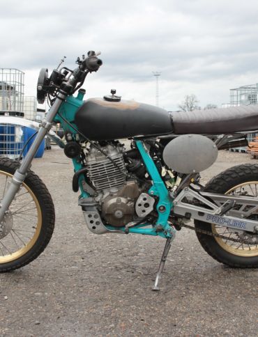 Honda NX-650 Dominator