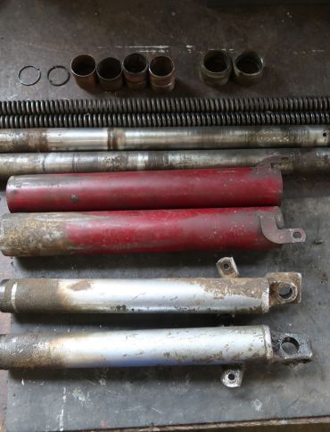 Foto k článku JAWA 350/354