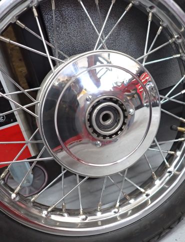 Foto k článku JAWA 350/354